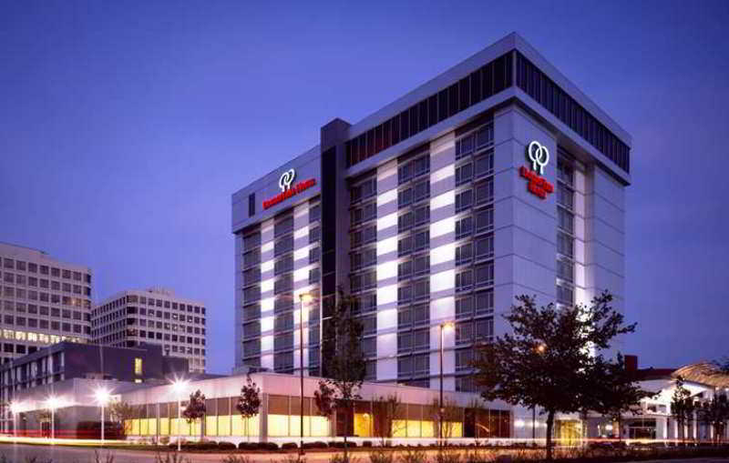 Doubletree By Hilton Hotel And Conference Center Chicago North Shore Skokie Exterior foto